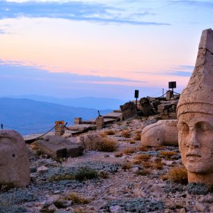 Nemrut Dagi: Monumentální hrobka krále Antiocha.