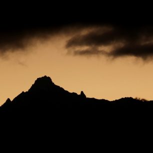 Mt. Kenya (5 199 m) - druhá nejvyšší hora Afriky