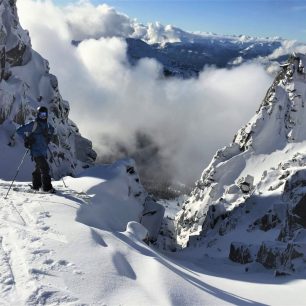 Okolí kanadského Whistleru je rájem pro zimní sporty. Vybírat je tu možné z lyžařských terénů všech obtížností.