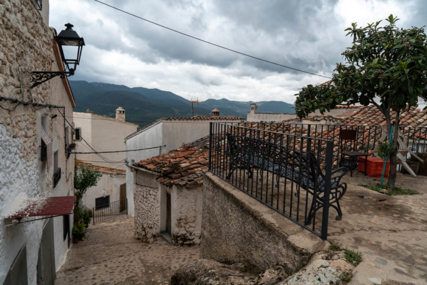 Malebné městečko Hornos, vystavěné na strmém útesu, Sierras de Cazorla, Andalusie, autor: Michal Kroužel