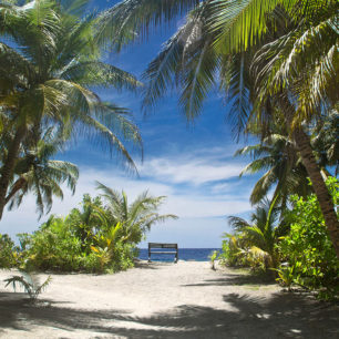 Zákoutí na Fuvahmulah, Gnaviyani atol, Maledivy, foto: Lucie Mohelníková