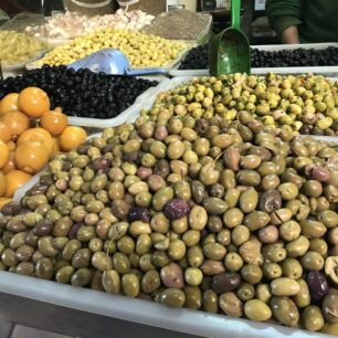 Jen málo marockých jídel je obejde bez nakládaného citrónu a oliv. Foto: Archiv ZažítMaroko