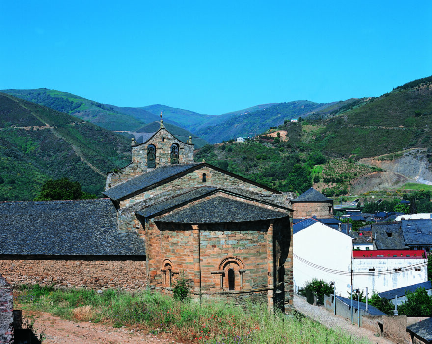Kostel sv. Jakuba Villafranca del Bierzo © Turespaña