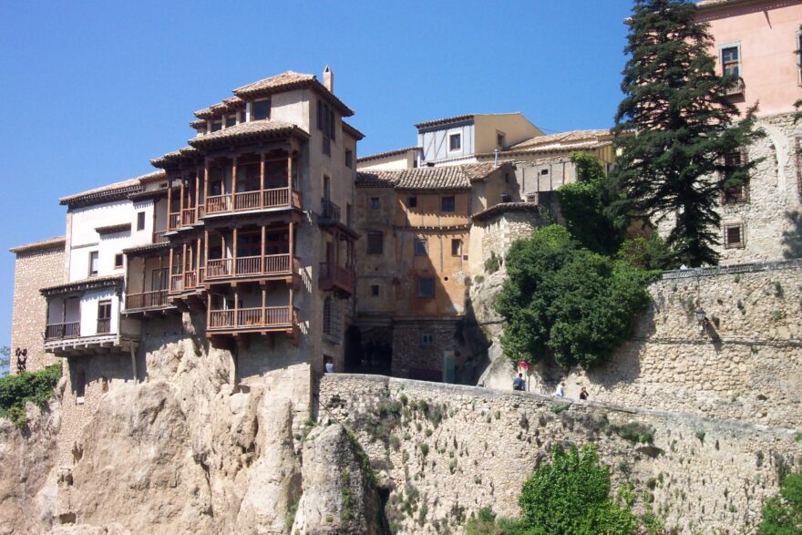 Cuenca - zavěšené domy. Foto: Turespaña