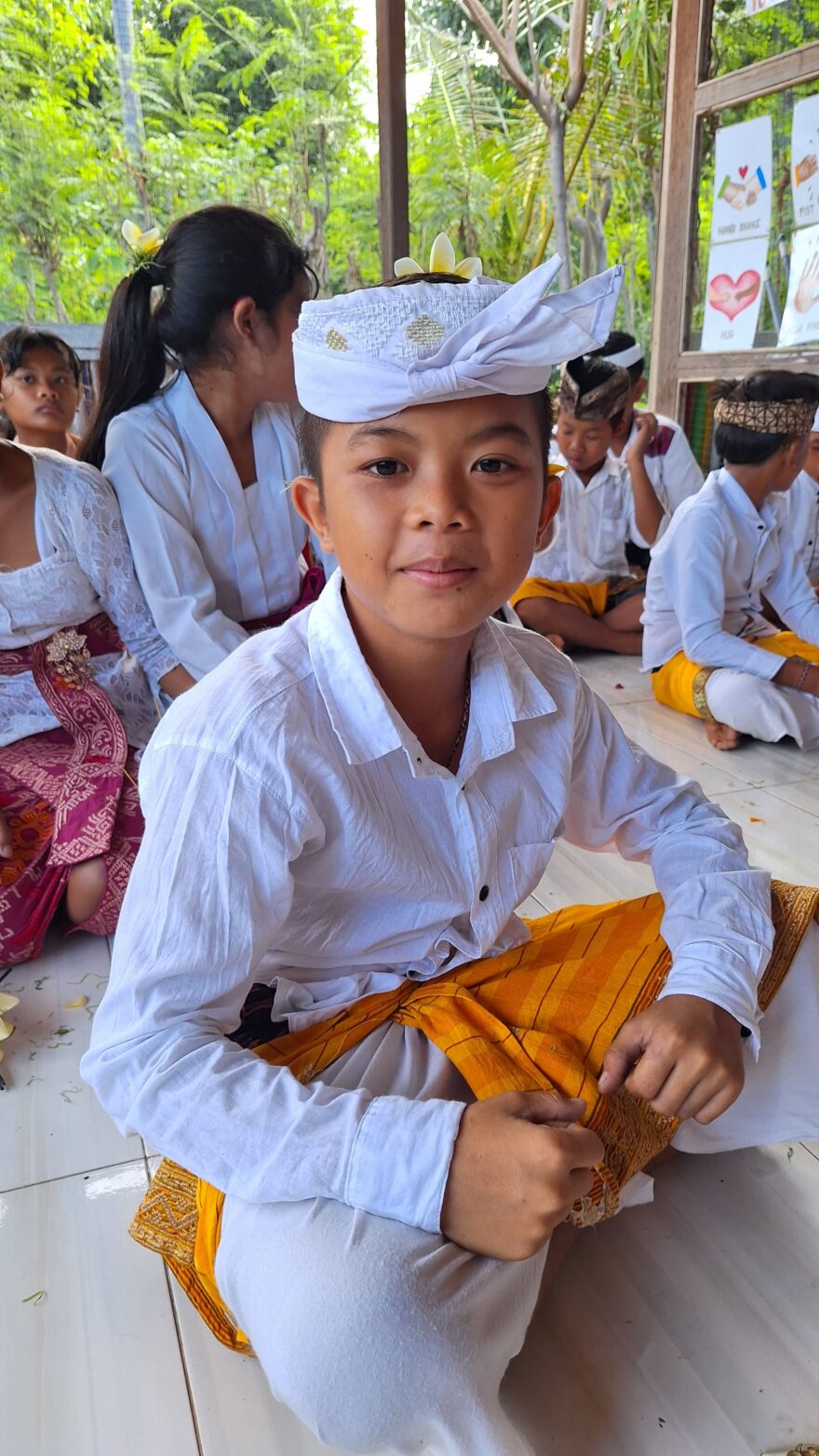 Bali  - velký hinduistický svátek Saraswati