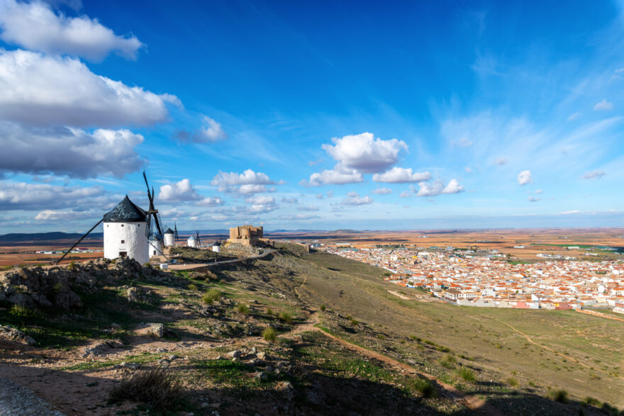 Větrné mlýny Consuegra. Foto: Turespaña