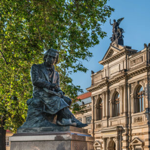 Drážďany: Muzeum Albertinum Kunstmuseum na Brühlsche Terrasse © Lookphotos/Olafprotze