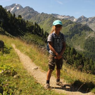 Švýcarsko s dětmi. Trek po loukách a chatách nad údolím Nendaz