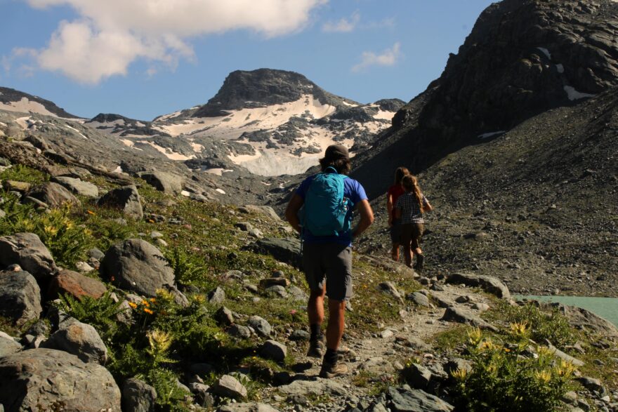 Švýcarsko s dětmi. Trek po loukách a chatách nad údolím Nendaz