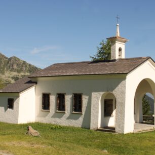 Švýcarsko s dětmi. Trek po loukách a chatách nad údolím Nendaz