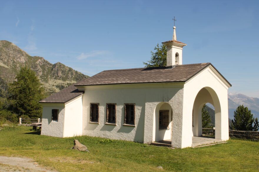 Švýcarsko s dětmi. Trek po loukách a chatách nad údolím Nendaz