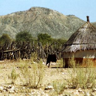 Unikátní kultura a náboženství namibijských Himbů a Hererů