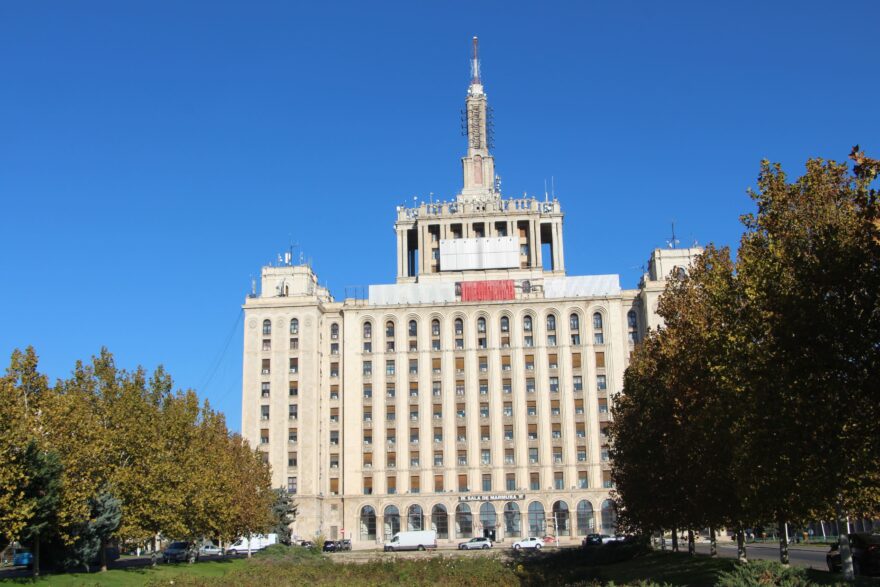 Stalin ve městě zanechal Dům tisku, dnes svobodného tisku