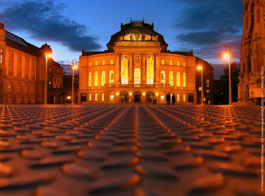 Opera za soumraku. Foto: Wolfgang Thieme