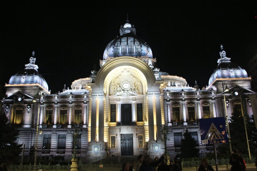 Noční pohled na palác