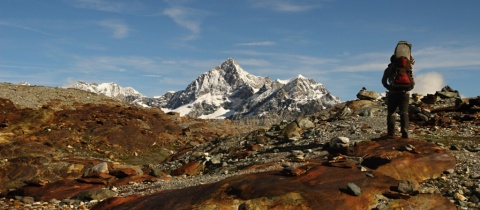 Pohodový trek pod nádherným Matterhornem