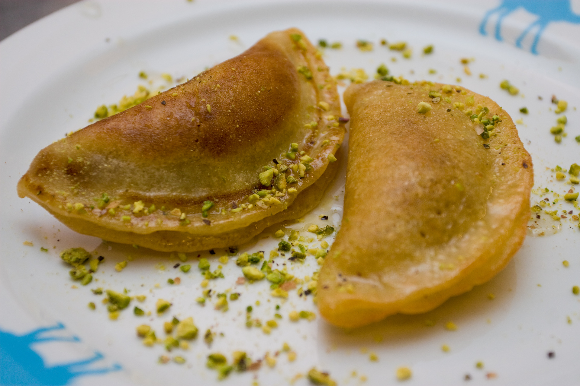 Khatayef (libanonské palačinky s ořechy)