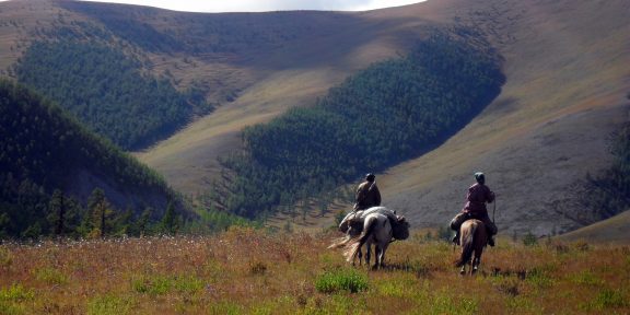 Na koních mongolskou stepí: z Karakorumu podél Orchonu