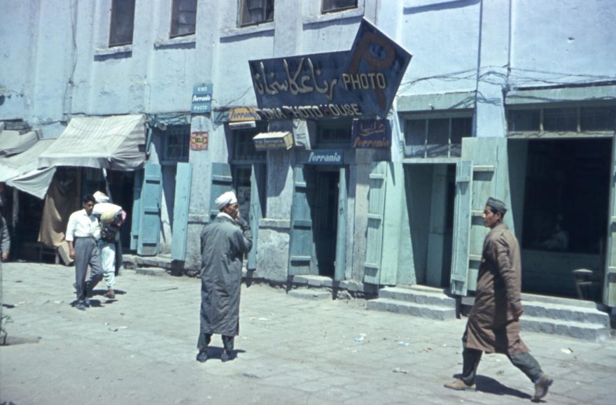 Fotocentrum v Kábulu, zdroj prvotřídních filmů Kodak a Ferraria, Afgánistán