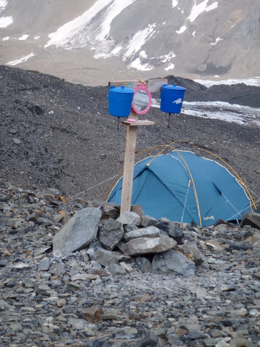 Nejdůležitejší místo basecampu, Kyrgyzstan