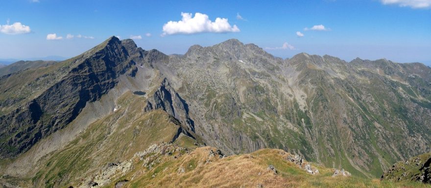 Krásné vrcholky Fagaraše.