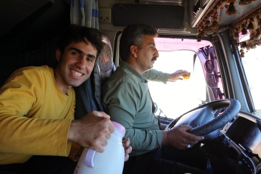 Kurz pití čaje za jízdy, Írán