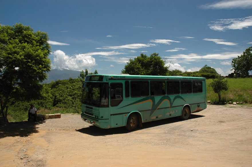 Autobus na Monte Alban