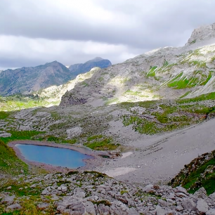 Jezero u masivu Jezerce