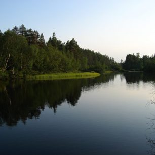 Poklidné zálivy řeky