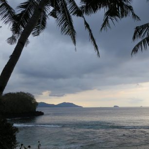 Romantika na pláži, Bali, Indonésie, foto: Denisa Kvaltínová