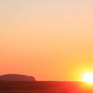 Západ slunce nad Uluru, Austrálie