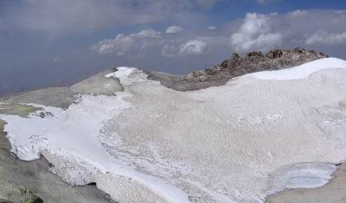 Výšlap na Damavand a město Qom