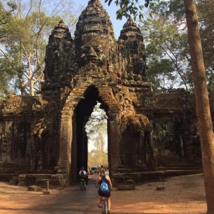 Brána do města Angkor Thom, Siam Reap, Kambodža