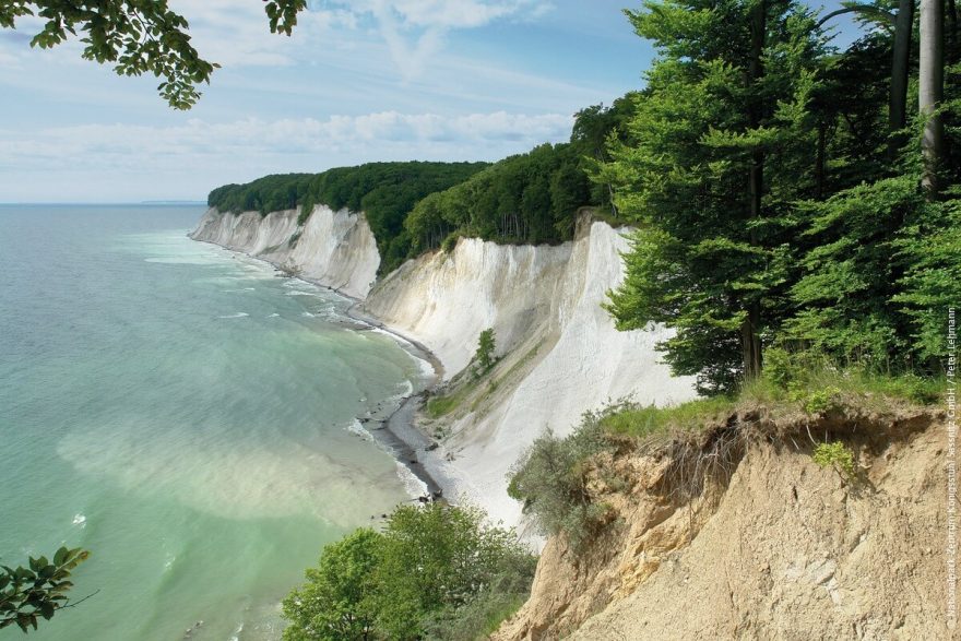 Křídové útesy v NP Jasmund na Rujáně