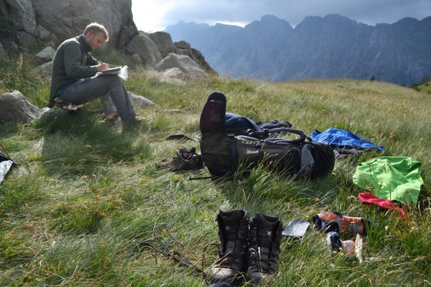 Katalásnký Aigüestortes leží na severu Španělska v samém srdci Pyrenejí, Aigüestortes