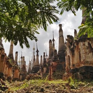 Turisté v Inle by měli vědět, že nová turistická infrastruktura někdy vzniká na úkor malých farmářů a v rozporu s právy místních obyvatel