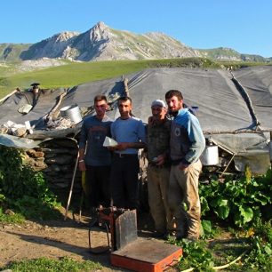 Družba v salaši, Šar Planina, Kosovo