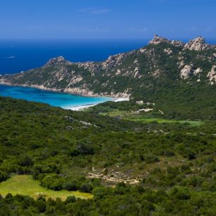 Ostrov Korsika si zamilujete