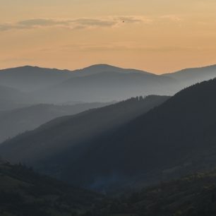 Na cestě zpět do Mukačeva, nejbližšího velkého města, je velká šance zastihnout krásné západy slunce.