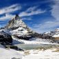 Zermatt s kulisou impozantních čtyřtisícových velikánů Švýcarska