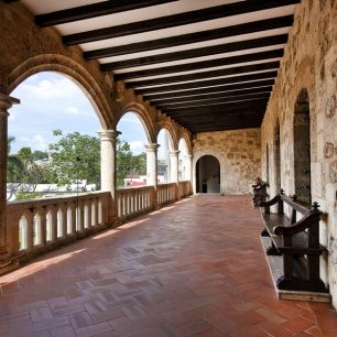 Kolumbův palác Alcazar de Colon, Santo Domingo